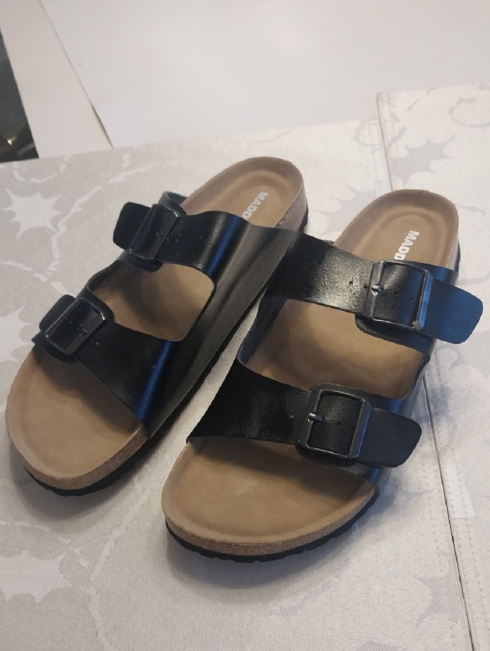 Madden Girl NWOT Brando Slide-on Sandals Size 10 Black Birken-Style Double Strap
